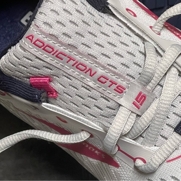 Brooks Addiction GTS 15 Oyster/Peacoat Women's Sneakers Size 6.5B - Picture 5 of 16